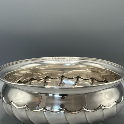 LARGE SILVER PLATED JARDINIERE CENTREPIECE BOWL BY MAPPIN WEBB - ADDITIONAL PHOTO 8