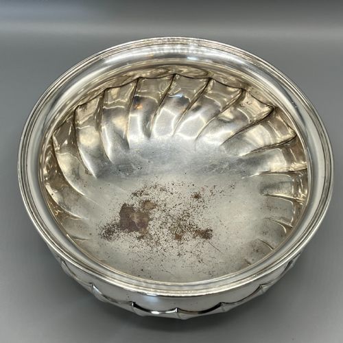 LARGE SILVER PLATED JARDINIERE CENTREPIECE BOWL BY MAPPIN WEBB - ADDITIONAL PHOTO 9