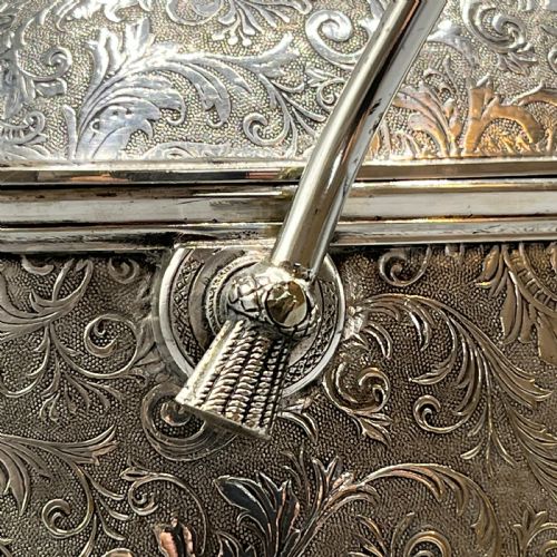 VICTORIAN ENGLISH SILVER PLATED BISCUIT BOX 1879 BY DEYKIN SONS - ADDITIONAL PHOTO 4