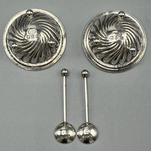 PAIR VICTORIAN SOLID STERLING SILVER SALTS SALT SPOONS IN FITTED CASE - ADDITIONAL PHOTO 8