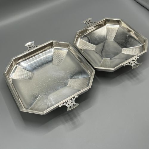 PAIR ART DECO SILVER PLATED ENGINE TURNED BOWLS DISHES TAZZAS BY MAPPIN WEBB - ADDITIONAL PHOTO 3