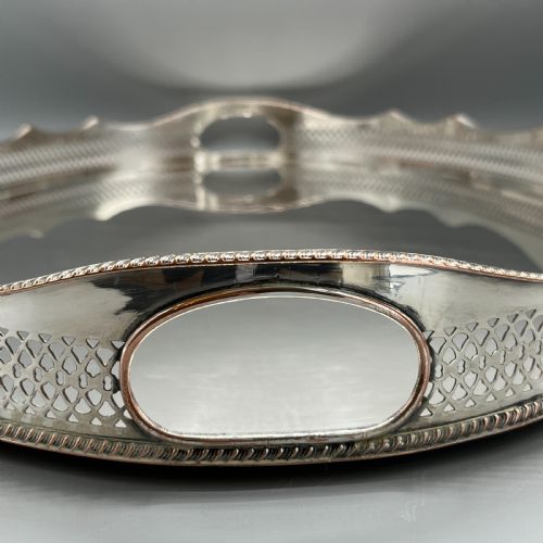 EXTRA LARGE SILVER PLATED GALLERY BUTLER SERVING TRAY - ADDITIONAL PHOTO 10