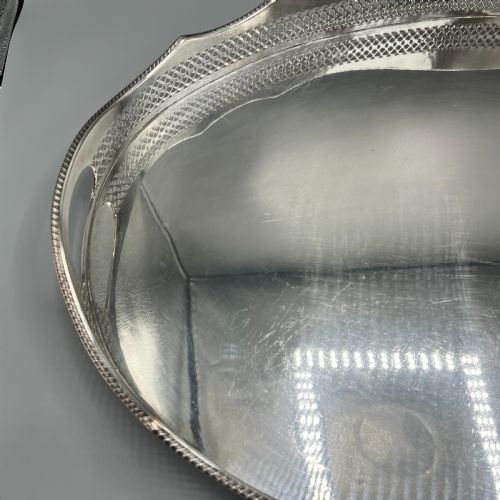 EXTRA LARGE SILVER PLATED GALLERY BUTLER SERVING TRAY - ADDITIONAL PHOTO 19