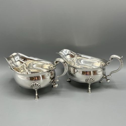 pair silver plated sauce boats mappin webb c1930 - CATEGORY: ANTIQUE SILVER - DATED 1930