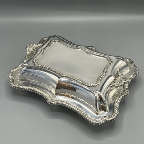QUALITY SILVER PLATED ENTREE DISH BY HAWKSWORTH EYRE CO - ADDITIONAL PHOTO 1