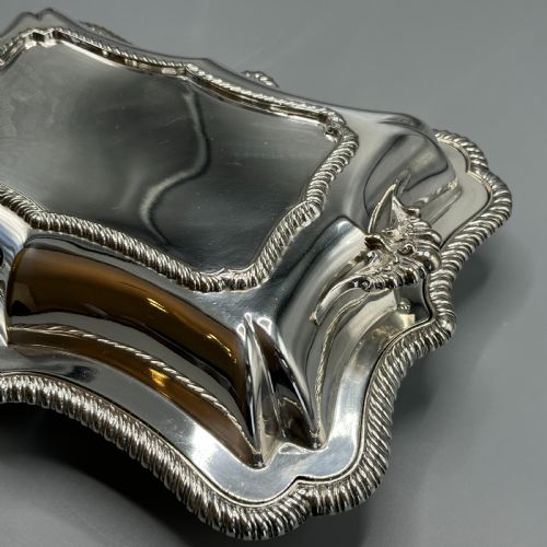 QUALITY SILVER PLATED ENTREE DISH BY HAWKSWORTH EYRE CO - ADDITIONAL PHOTO 8