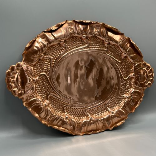 ART NOUVEAU COPPER FLORAL RELIEF DECORATIVE TRAY - ADDITIONAL PHOTO 1