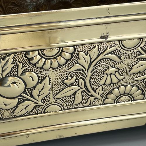 EDWARDIAN BRASS TROUGH PLANTER JARDINIERE - ADDITIONAL PHOTO 14