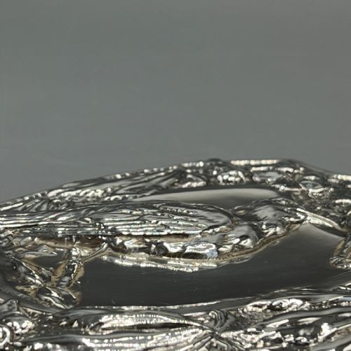 ART NOUVEAU STERLING SILVER HAND MIRROR WITH EMBOSSED BIRDS - ADDITIONAL PHOTO 6