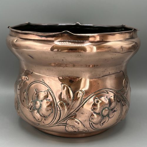 art nouveau copper indoor planter jardiniere - CATEGORY: ANTIQUE METAL - DATED 1900