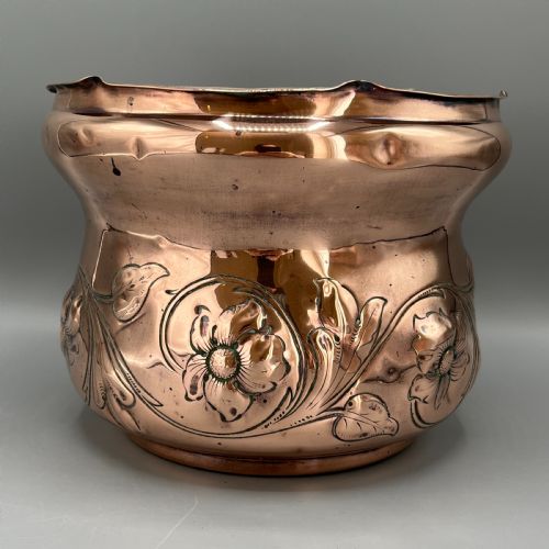 ART NOUVEAU COPPER INDOOR PLANTER JARDINIERE - ADDITIONAL PHOTO 2