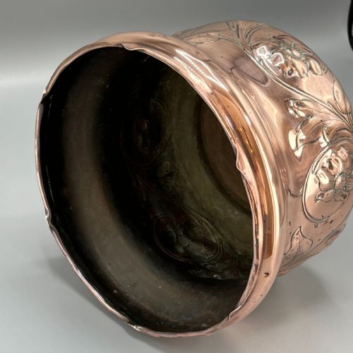ART NOUVEAU COPPER INDOOR PLANTER JARDINIERE - ADDITIONAL PHOTO 10