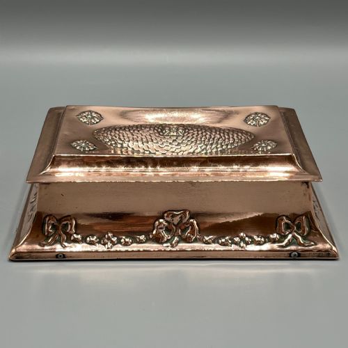 ANTIQUE COPPER EMBOSSED CIGARETTE BOX - ADDITIONAL PHOTO 4