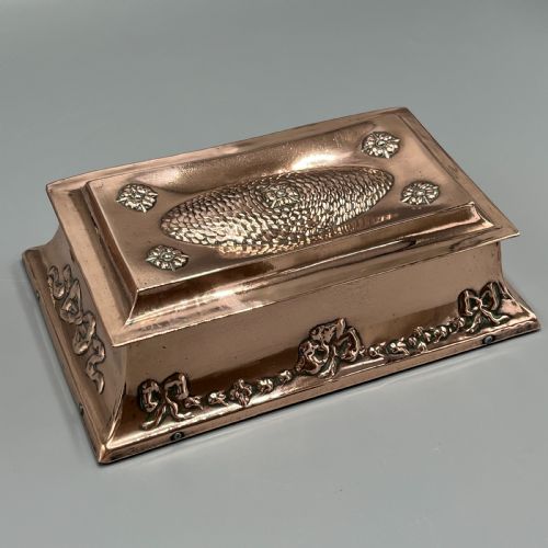 ANTIQUE COPPER EMBOSSED CIGARETTE BOX - ADDITIONAL PHOTO 6