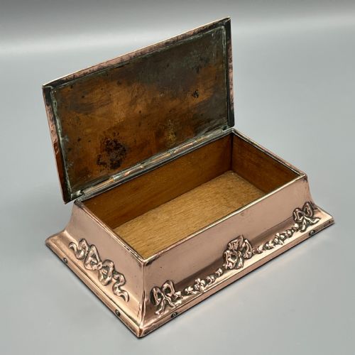 ANTIQUE COPPER EMBOSSED CIGARETTE BOX - ADDITIONAL PHOTO 9