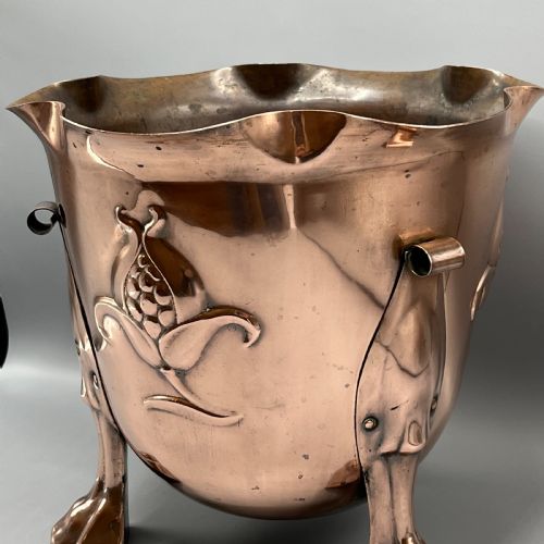 LARGE ART NOUVEAU COPPER FOOTED PLANTER JARDINIERE - ADDITIONAL PHOTO 4