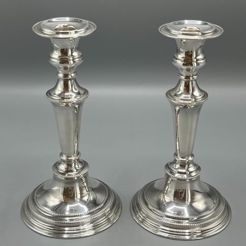 pair english silver plated candlesticks - CATEGORY: ANTIQUE SILVER - DATED 1920