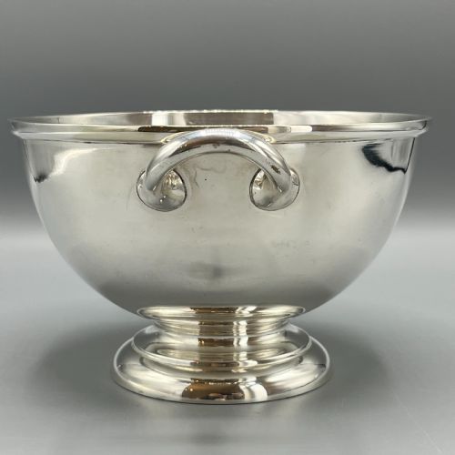 ANTIQUE QUALITY SILVER PLATED PEDESTAL BOWL WITH TWIN HANDLES - ADDITIONAL PHOTO 7