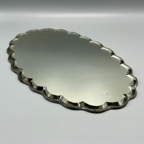 ART DECO FRAMELESS SCALLOPED MIRROR OR MIRROR GLASS TRAY - ADDITIONAL PHOTO 3
