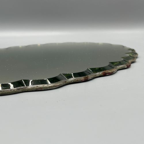 ART DECO FRAMELESS SCALLOPED MIRROR OR MIRROR GLASS TRAY - ADDITIONAL PHOTO 4