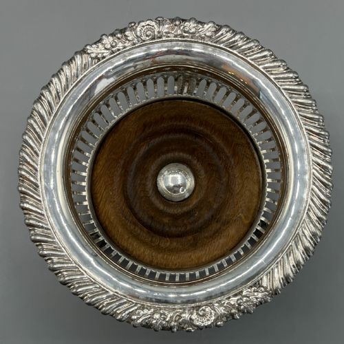 ANTIQUE VICTORIAN SILVER PLATED WINE BOTTLE HOLDER - ADDITIONAL PHOTO 7