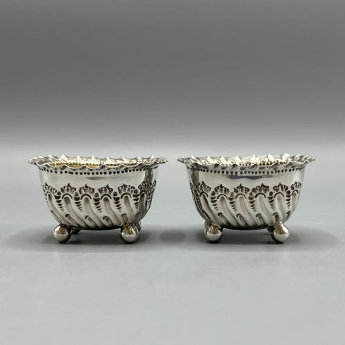 PAIR VICTORIAN STERLING SILVER SALTS HALLMARKED 1897 - ADDITIONAL PHOTO 1