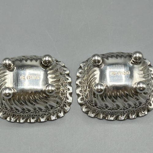PAIR VICTORIAN STERLING SILVER SALTS HALLMARKED 1897 - ADDITIONAL PHOTO 11
