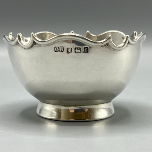 EDWARDIAN STERLING SILVER SUGAR BOWL HALLMARKED 1906 - ADDITIONAL PHOTO 1