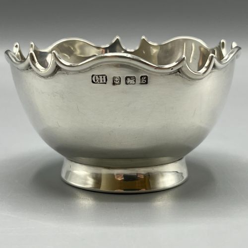 EDWARDIAN STERLING SILVER SUGAR BOWL HALLMARKED 1906 - ADDITIONAL PHOTO 2