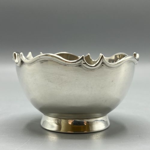 EDWARDIAN STERLING SILVER SUGAR BOWL HALLMARKED 1906 - ADDITIONAL PHOTO 6