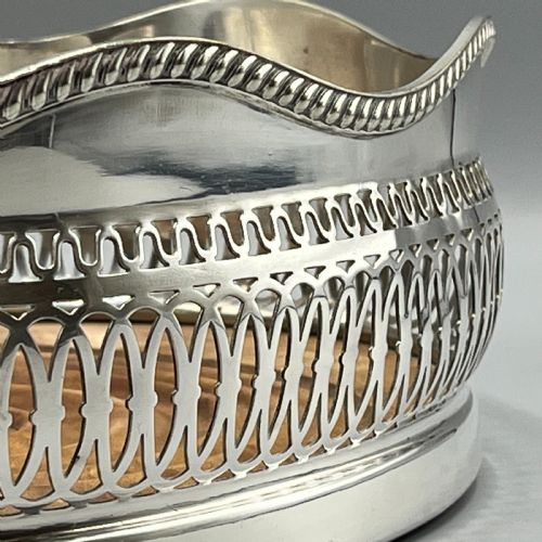 LARGE VICTORIAN SILVER PLATED MAGNUM WINE BOTTLE DECANTER HOLDER COASTER - ADDITIONAL PHOTO 14