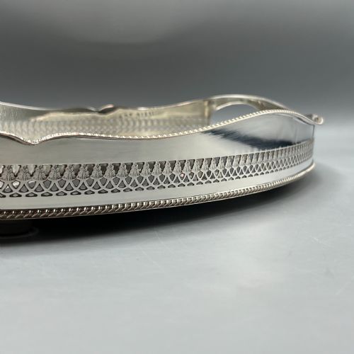 LARGE EDWARDIAN SILVER PLATED GALLERIED SERVING TRAY - ADDITIONAL PHOTO 3