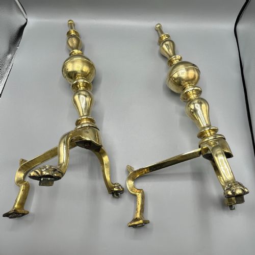 LARGE VICTORIAN BRASS FIRE DOGS WITH LION PAW FEET - ADDITIONAL PHOTO 20