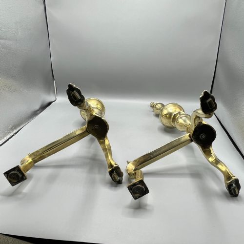 LARGE VICTORIAN BRASS FIRE DOGS WITH LION PAW FEET - ADDITIONAL PHOTO 23