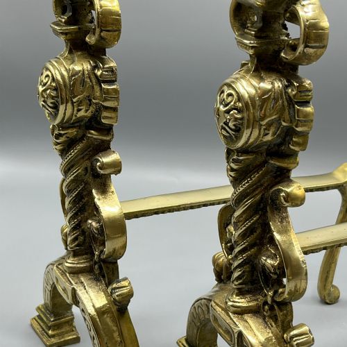 LARGE VICTORIAN SOLID BRASS FIRE DOGS ANDIRONS - ADDITIONAL PHOTO 5
