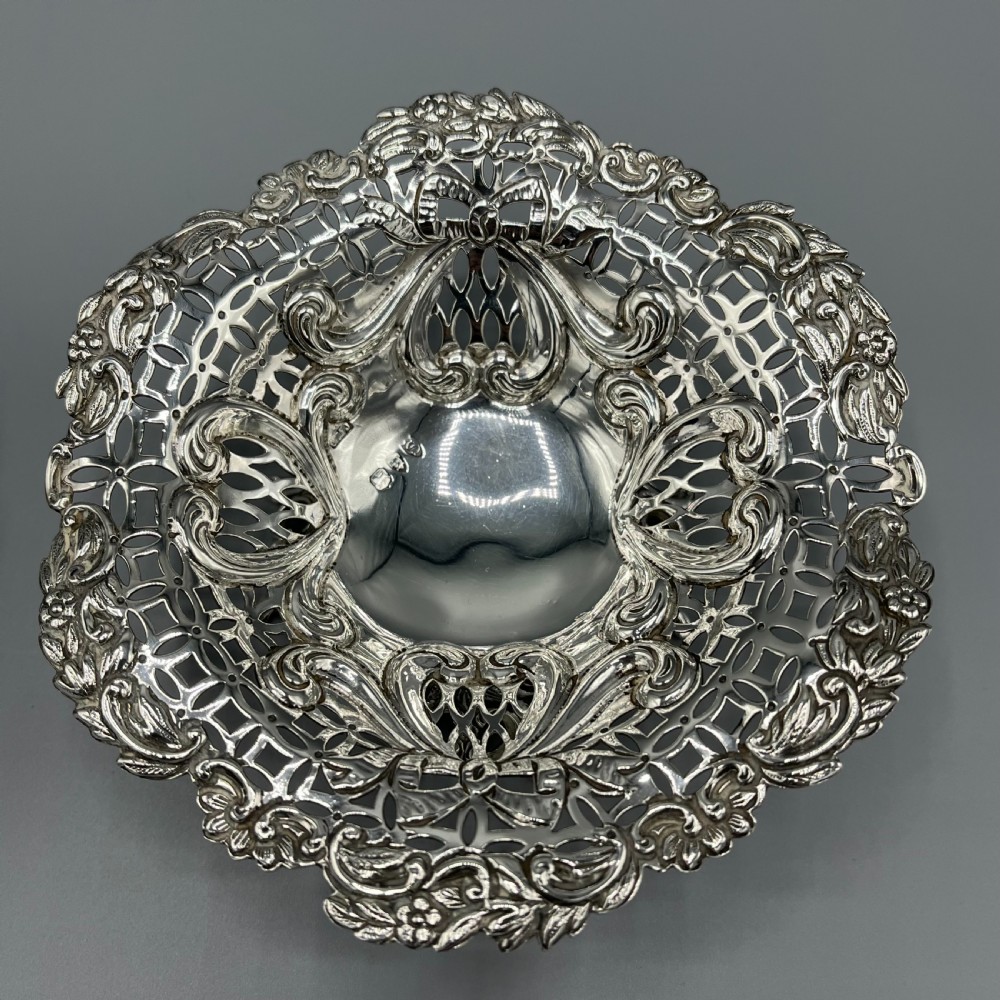 Pair Solid Sterling Silver Bon Bon Dishes Heavy Gauge View VIII