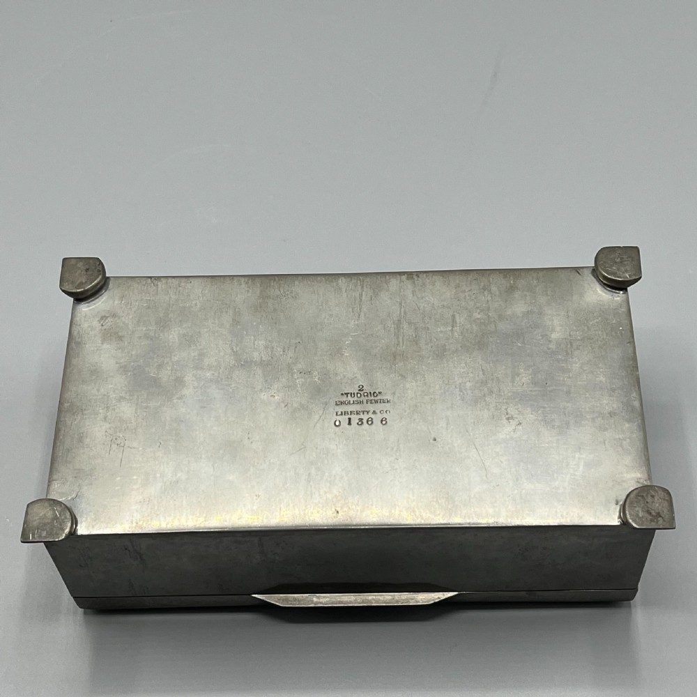 Liberty & Co English Pewter Cigarette Box Tudric 01366 Arts & Crafts c. 1905 View XIII