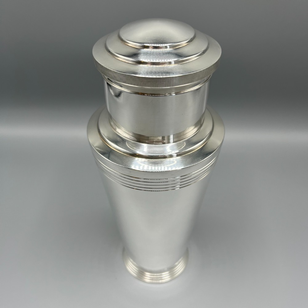 Large Art Deco Silver Plated Cocktail Shaker By Mappin & Webb View II