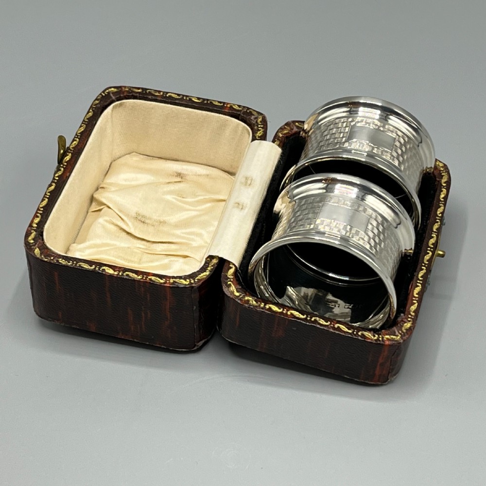 Pair of Cased Solid Silver Napkin Rings Hallmarked Birmingham 1931 View II