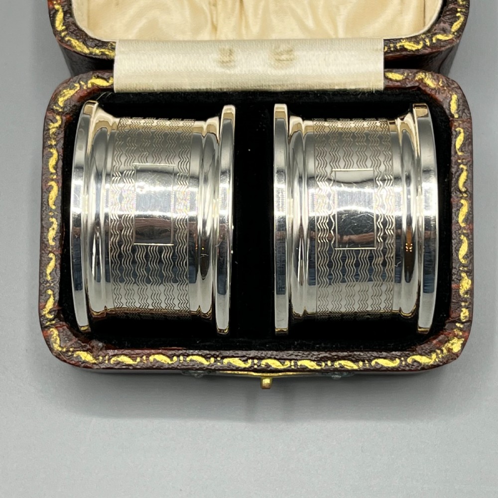Pair of Cased Solid Silver Napkin Rings Hallmarked Birmingham 1931 View III
