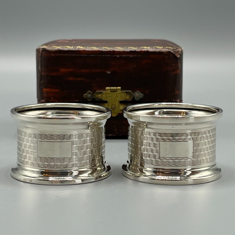 Pair of Cased Solid Silver Napkin Rings Hallmarked Birmingham 1931 View V