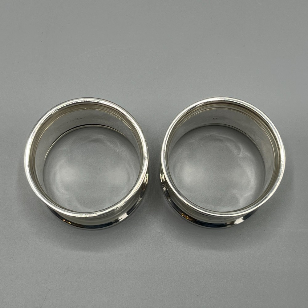 Pair of Cased Solid Silver Napkin Rings Hallmarked Birmingham 1931 View XIII