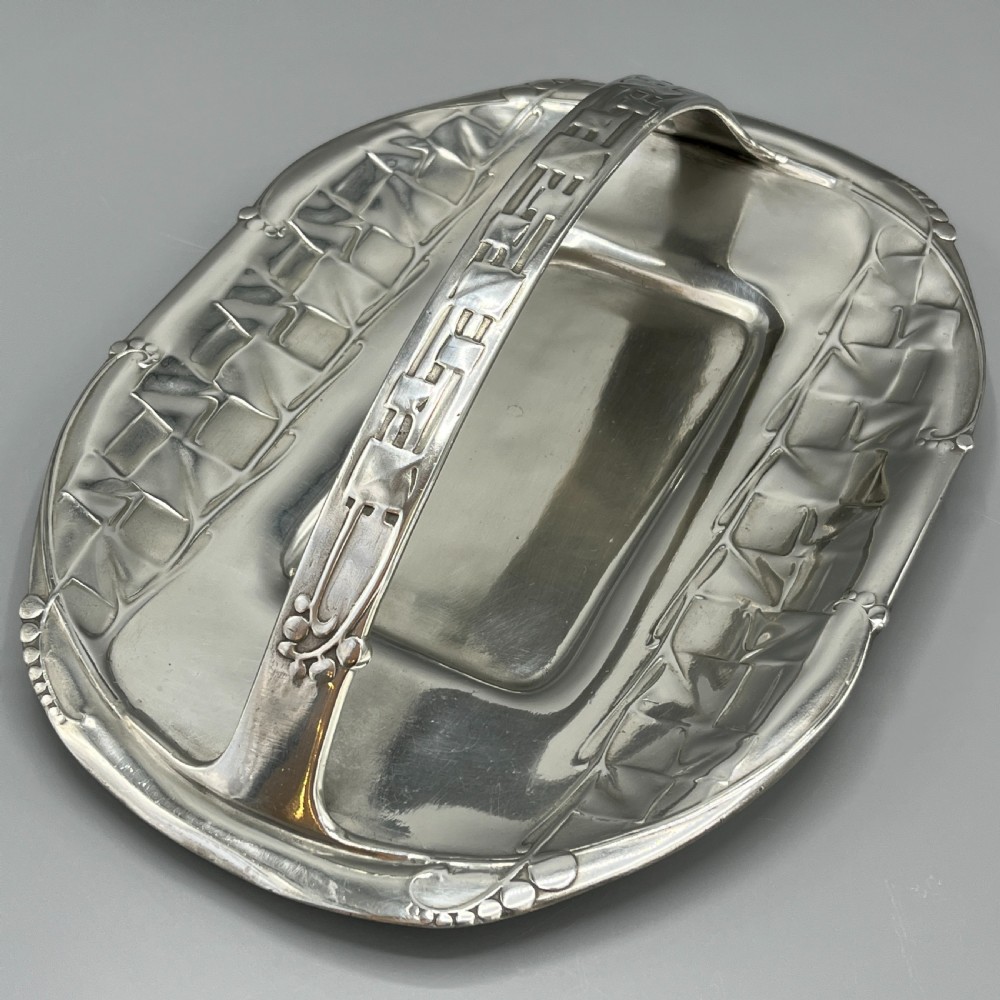 Liberty & Co Tudric Art Nouveau Pewter Cake Basket Centrepiece 0357 View VI