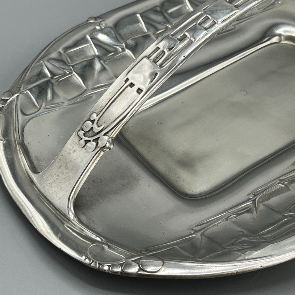 Liberty & Co Tudric Art Nouveau Pewter Cake Basket Centrepiece 0357 View X