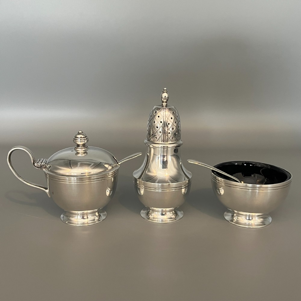 Silver Plated Condiment Set by Roberts & Belk View IV