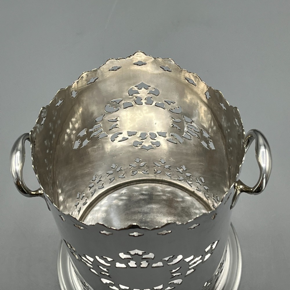 Silver Plated Pierced Wine Bottle Holder Syphon Stand View XIV