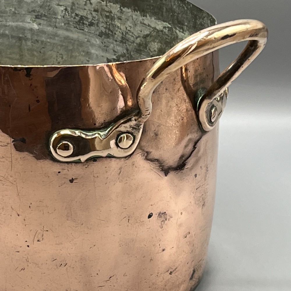 LARGE Victorian Copper Cooking Pot ~ Ideal Champagne Bath / Vasque View IX