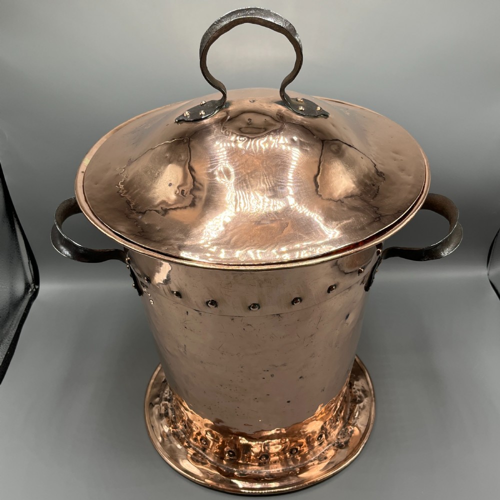 Arts & Crafts Copper Coal Bin / Log Bin with Lid View II