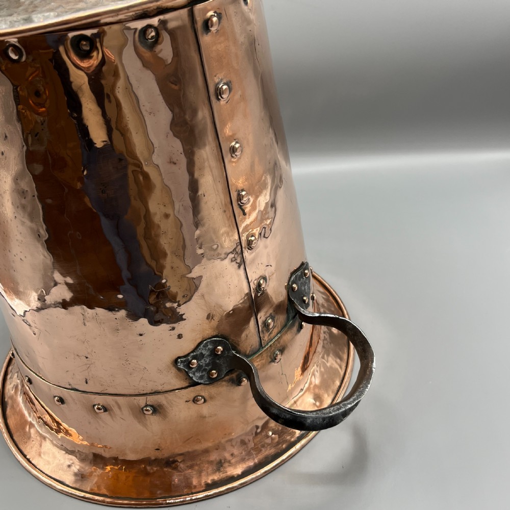 Arts & Crafts Copper Coal Bin / Log Bin with Lid View XXII