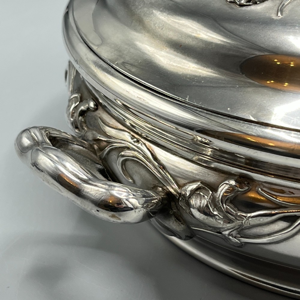 Art Nouveau Silver Plated Entrée Serving Dish Tureen by Reed & Barton View X